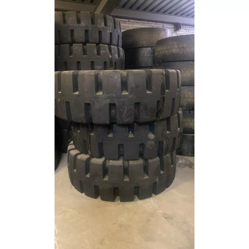 Спецшина 23,5 R25 Steel L5S 28PR в Симе